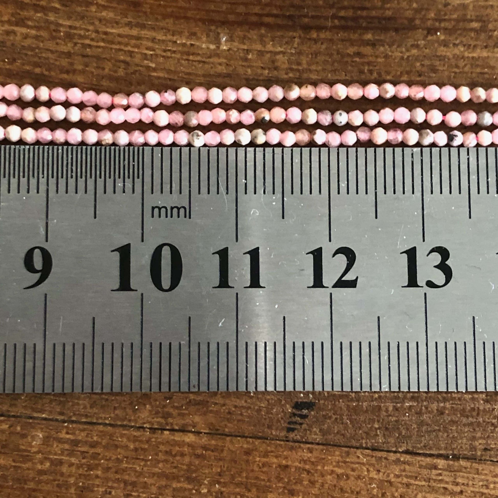 Rhodochrosite facetté 2mm 1