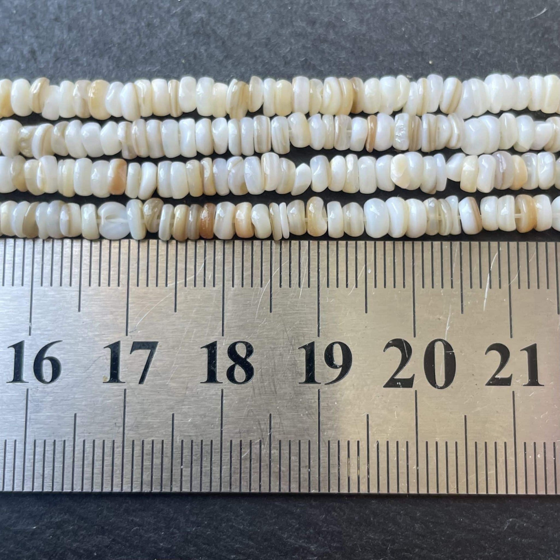 Heishi coquillage blanc