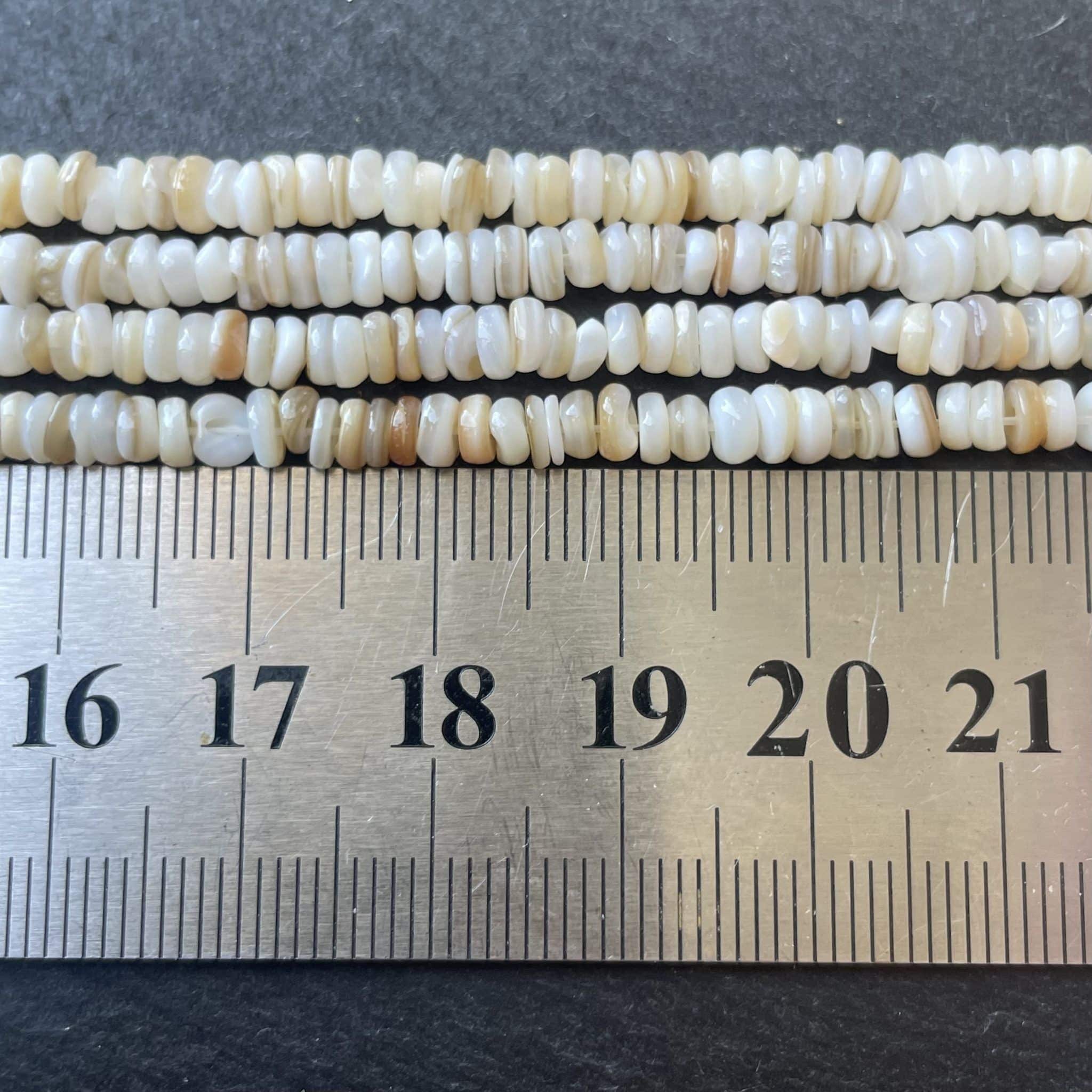 Heishi coquillage blanc