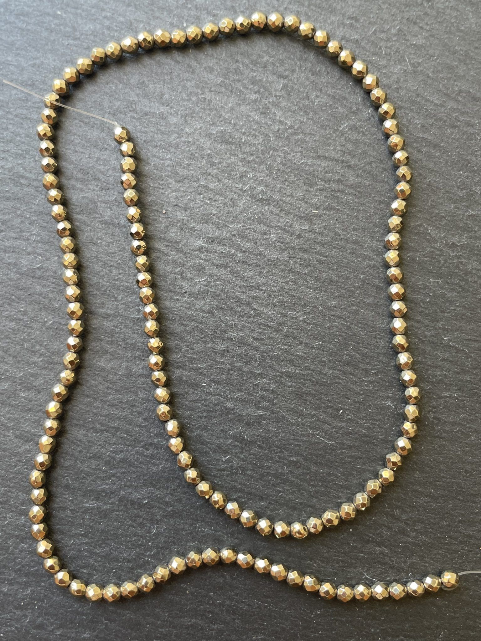 Hématite Dorée Facettée 3-4mm