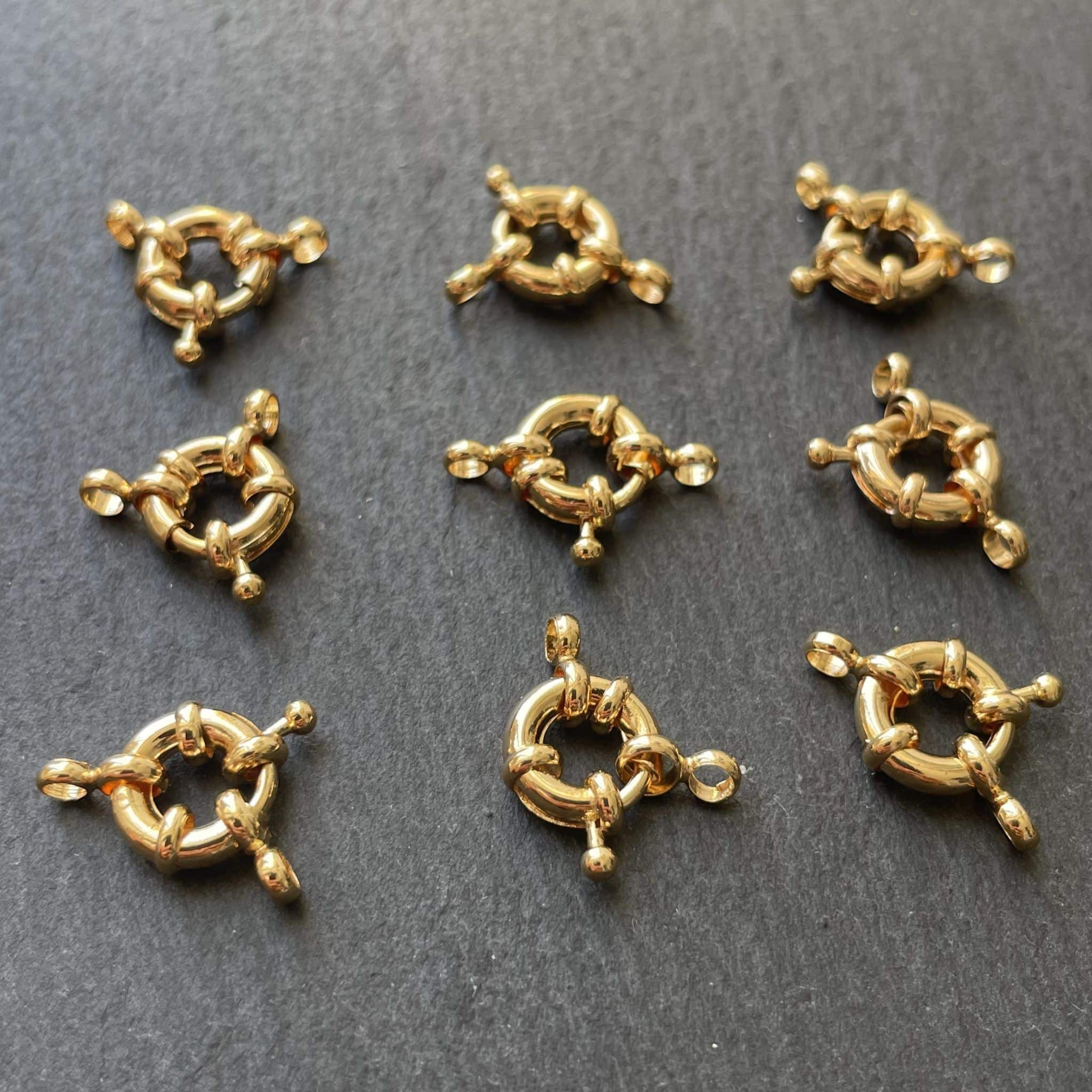 Grands fermoirs dorés à l'or fin