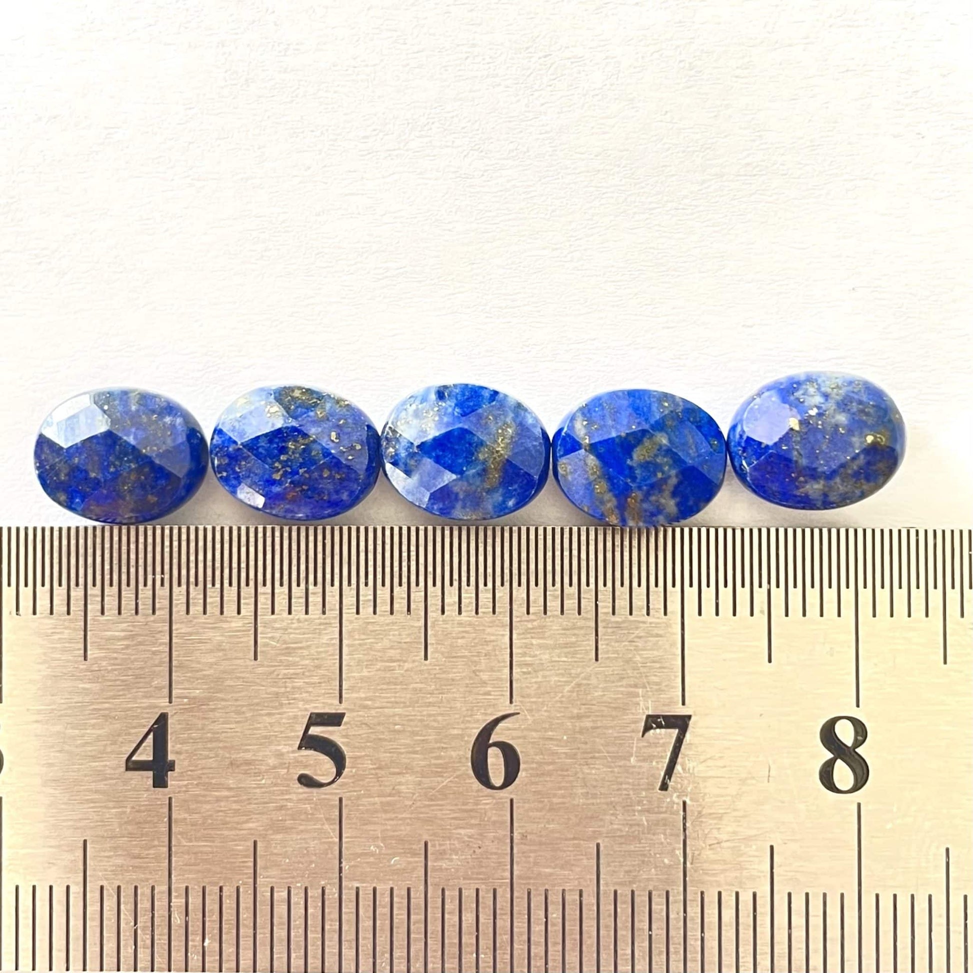 Lapis Lazuli Ovale facetté