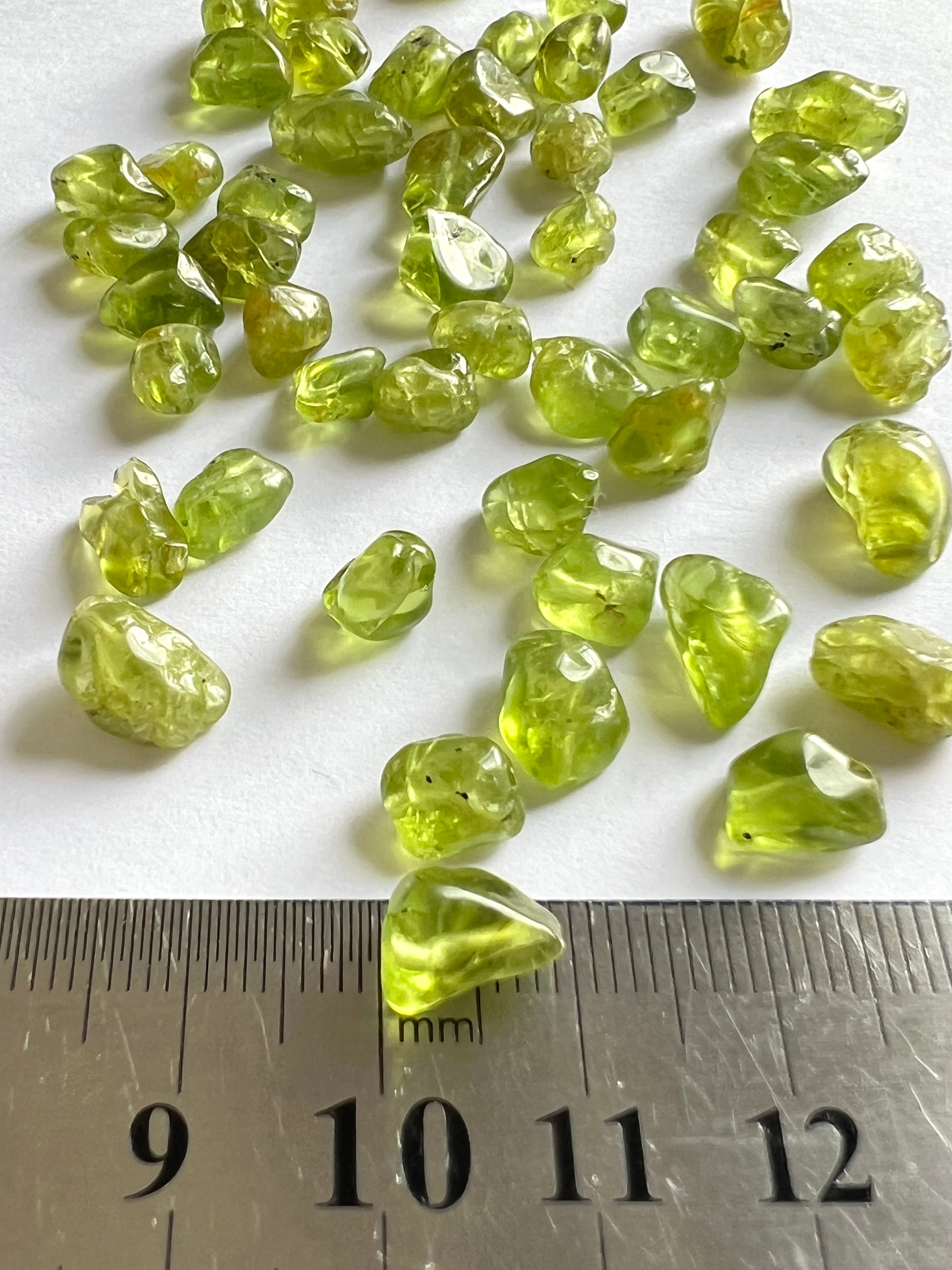 Perle de pépites en Péridot